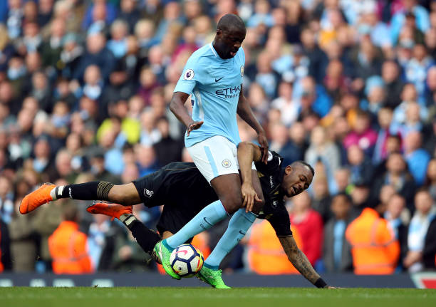 中脱颖而出 中脱颖而出